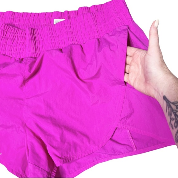 All In Motion Women's Bright Pink Sweat Resistant Running Athletic Shorts Plus - Picture 3 of 16